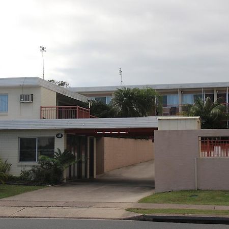 Caloundra Suncourt Motel מראה חיצוני תמונה