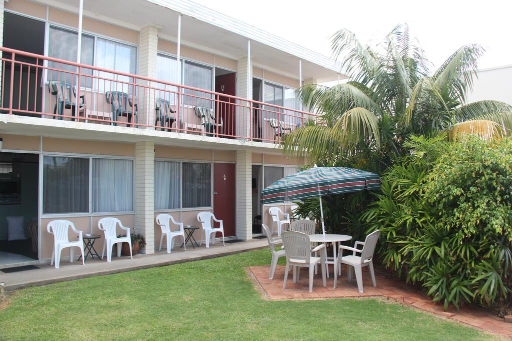 Caloundra Suncourt Motel מראה חיצוני תמונה
