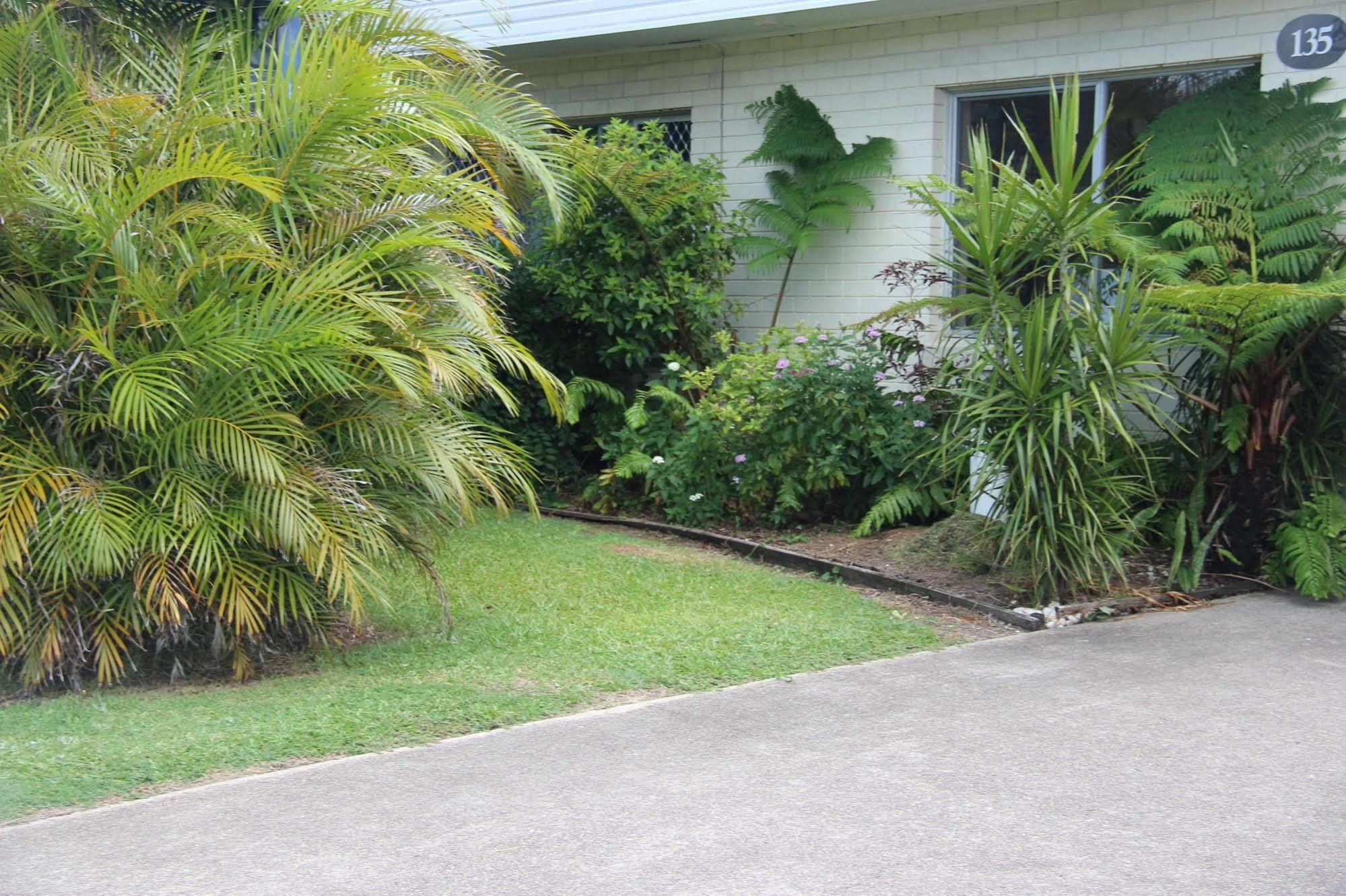 Caloundra Suncourt Motel מראה חיצוני תמונה